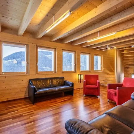 木屋 Chalet Tetra New Chalet For 10 2 Indoor Parking Spots 拉茨欧马兹