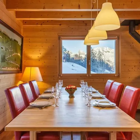 木屋 Chalet Tetra New Chalet For 10 2 Indoor Parking Spots 拉茨欧马兹