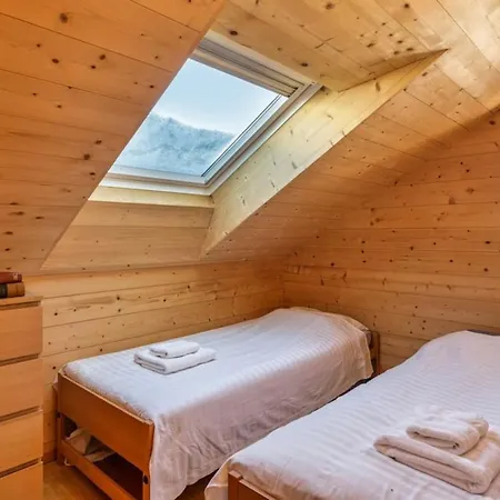 Chalet Tetra New Chalet For 10 2 Indoor Parking Spots * ラ・ズマ